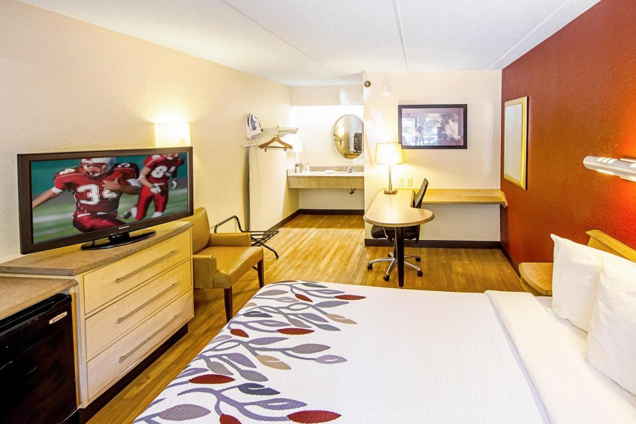 Red Roof Inn Charleston West - Hurricane, Wv Teays Valley Zewnętrze zdjęcie